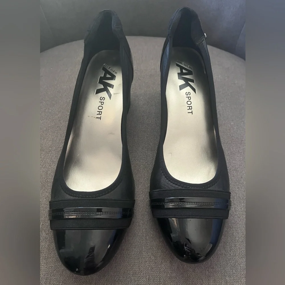 Anne Klein Sport Black Patent Heels - Picture 2 of 5
